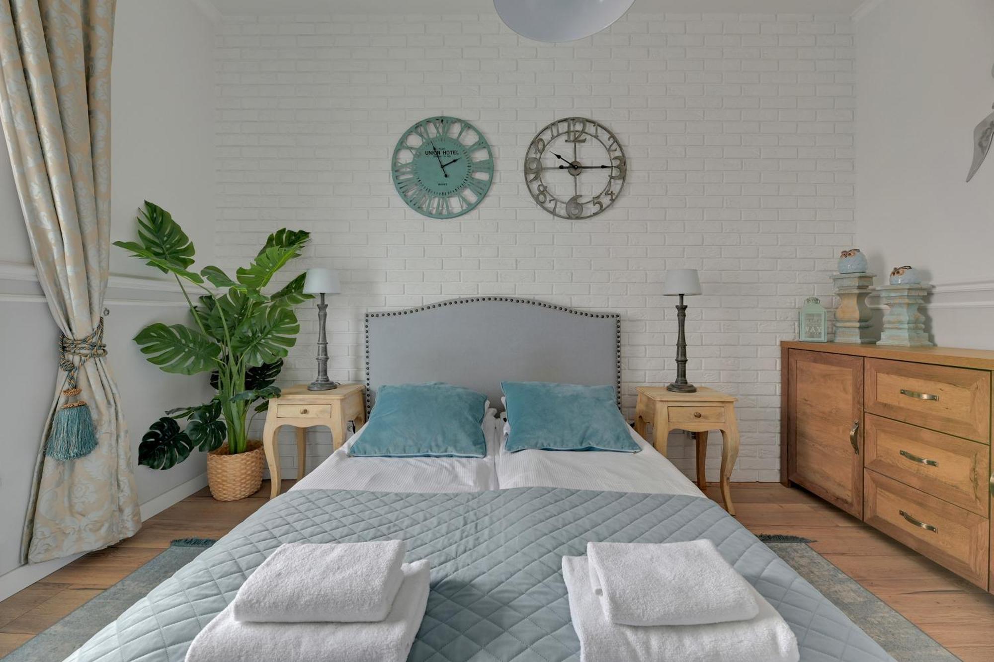 Dom & House - Apartments Brabank Old Town กดัญสก์ ภายนอก รูปภาพ