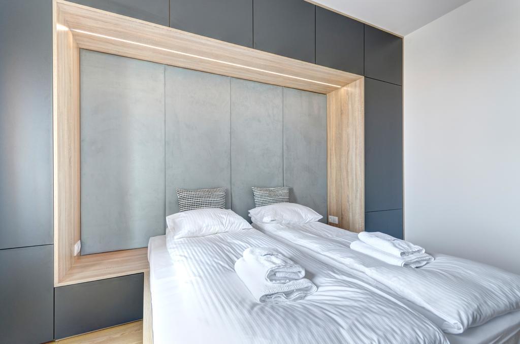 Dom & House - Apartments Brabank Old Town กดัญสก์ ภายนอก รูปภาพ