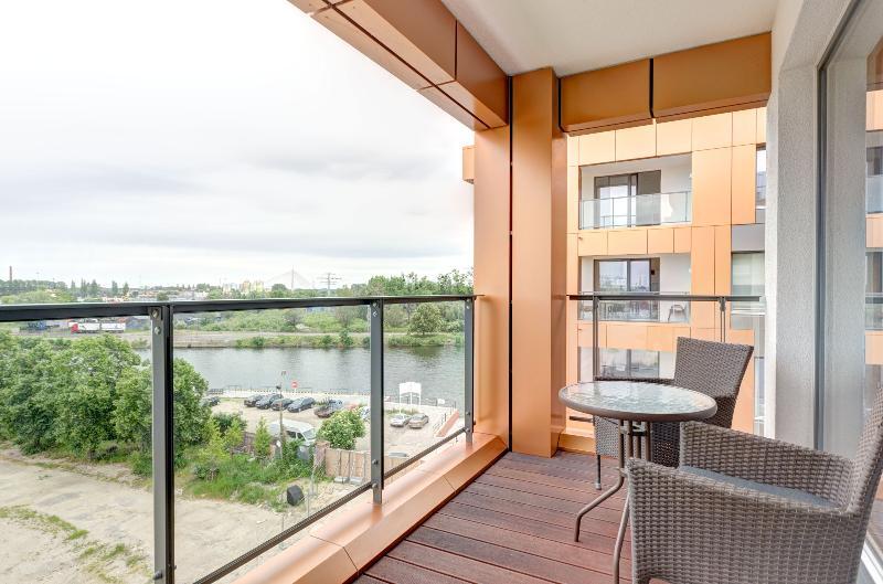 Dom & House - Apartments Brabank Old Town กดัญสก์ ภายนอก รูปภาพ